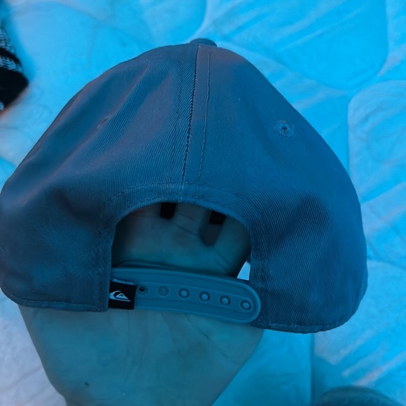Quicksilver hat - Picture 2 of 3